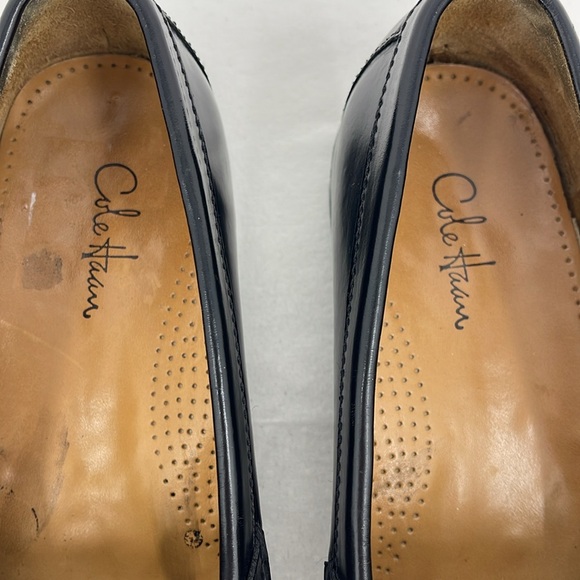 COLE HAAN SIZE 8 Men\'s Black Loafers